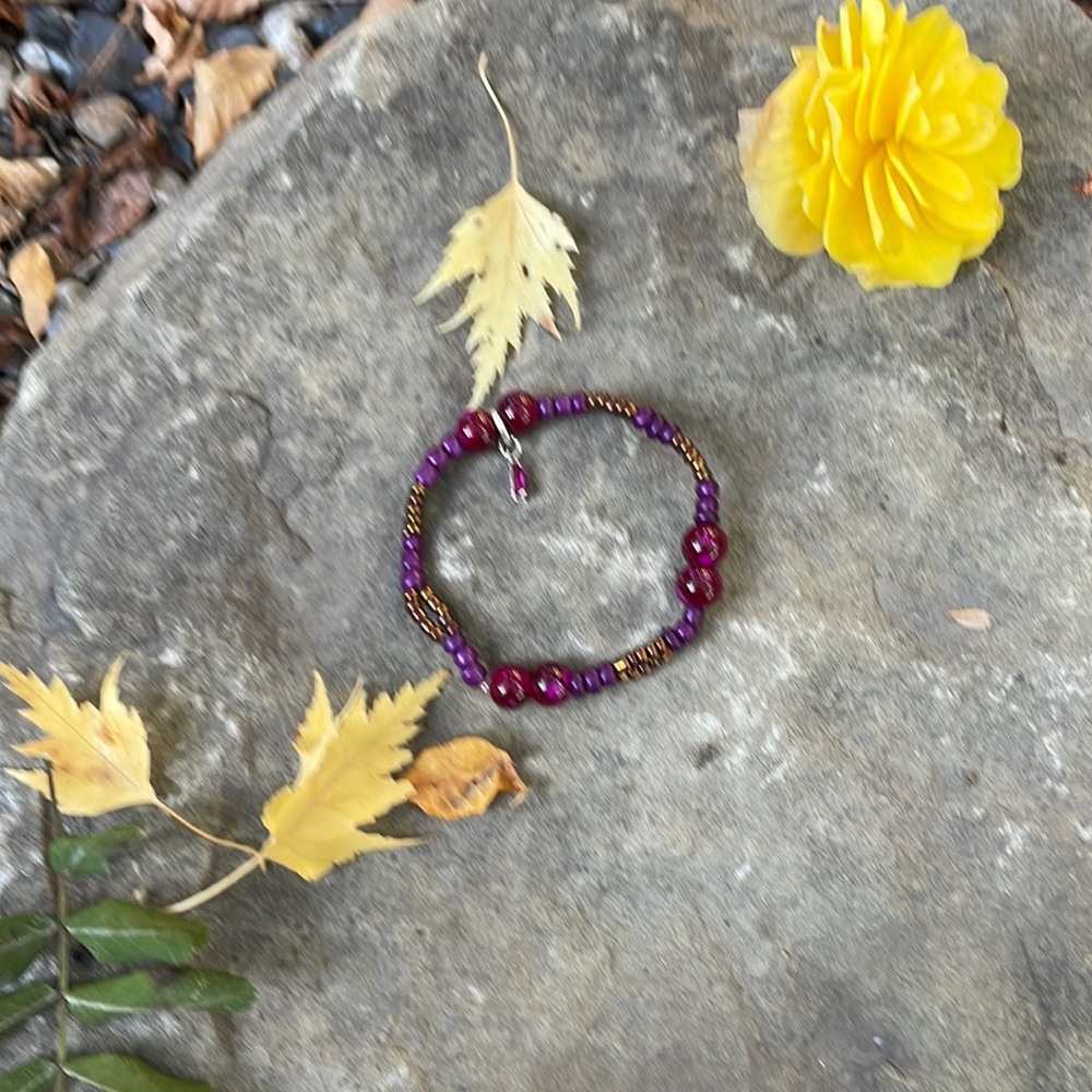 Handmade Beaded Bracelet w Glass & Acrylic Beads & Dangling Purple Charm